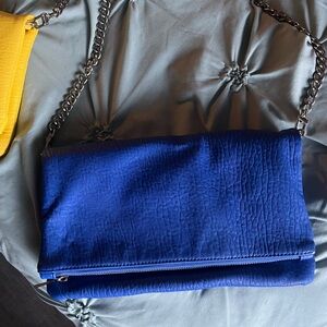 Elegant Blue Chain Clutch
